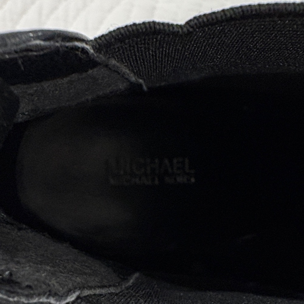 Michael Kors Chic Black Ankle Booties 8.5 - Picture 6 of 9